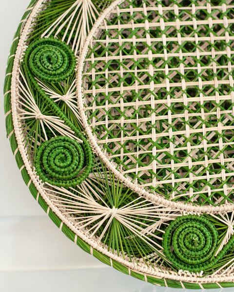 CONTEMPORARY SET OF 8 HANDWOVEN NATURAL AND GREEN RATTAN PLACEMATS