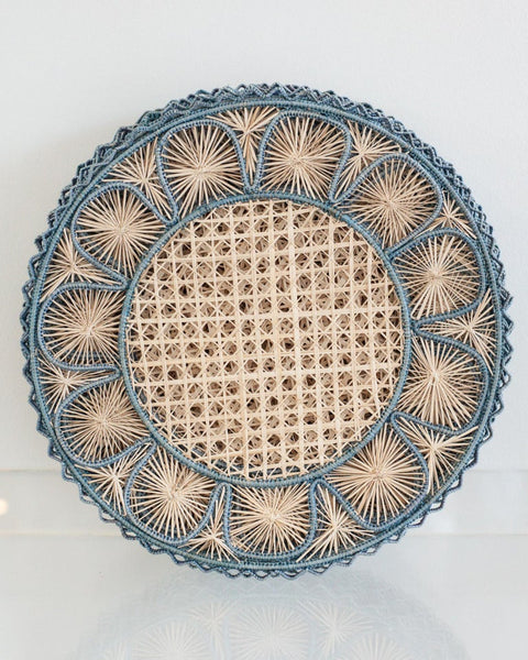 CONTEMPORARY SET OF 6 HANDWOVEN NATURAL AND SKY BLUE RATTAN PLACEMATS