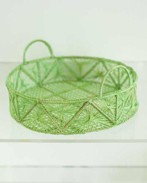 CONTEMPORARY ROUND HANDWOVEN APPLE GREEN RATTAN SERVING TRAY / BASKET