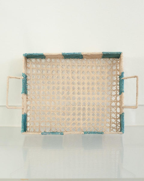 CONTEMPORARY CHECKERED RECTANGULAR RATTAN SERVING TRAY WITH HANDLES