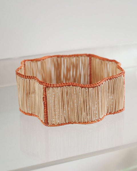 CONTEMPORARY ROUND WAVY WOVEN RATTAN BOWL / BASKET IN CORAL