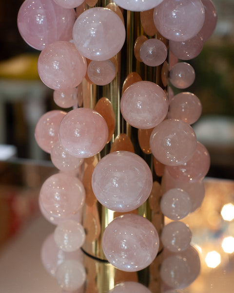 CONTEMPORARY PAIR OF ROSE QUARTZ SPHERES LAMPS WITH GREY SILK SHADES