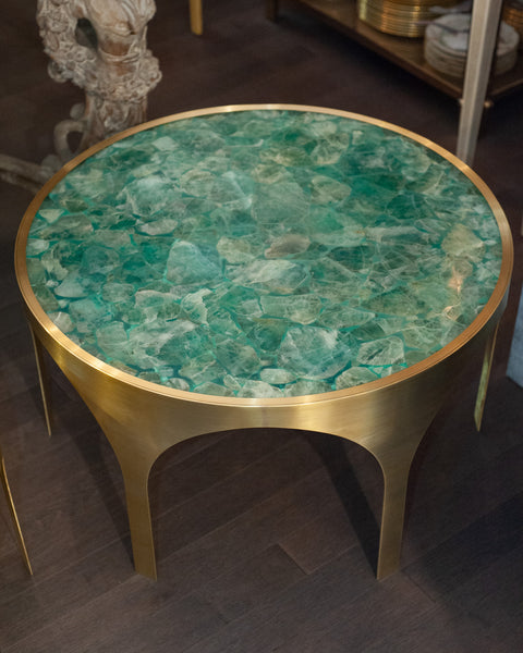 STUDIO MAISON NURITA GREEN FLUORITE TABLE WITH ARCHED BRUSHED BRASS BASE