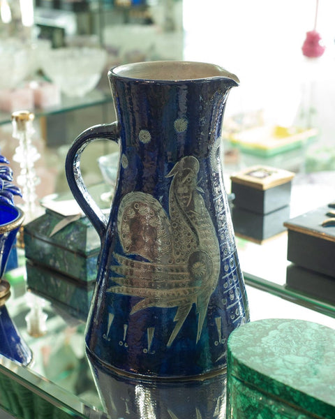 MID CENTURY GRAND SCALE SALT GLAZED JUG WITH ROOSTER MOTIF BY WIM MÜHLENDYCK