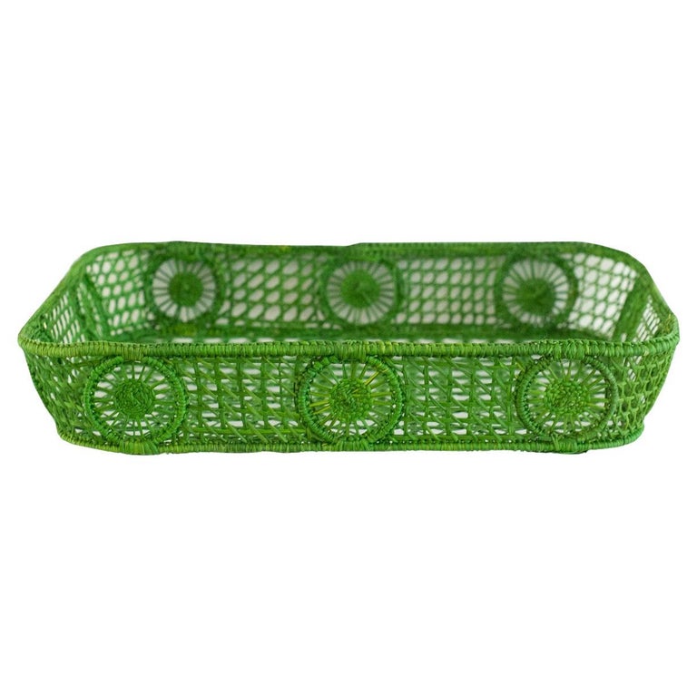 CONTEMPORARY RECTANGULAR RATTAN SERVING TRAY IN GREEN WITH ROUNDED CORNERS