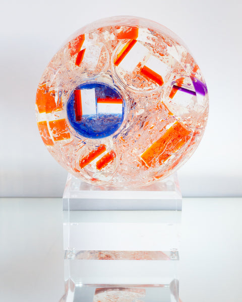 CONTEMPORARY MULTI-COLOURED ACRYLIC BLUE & ORANGE BALL SCULPTURE